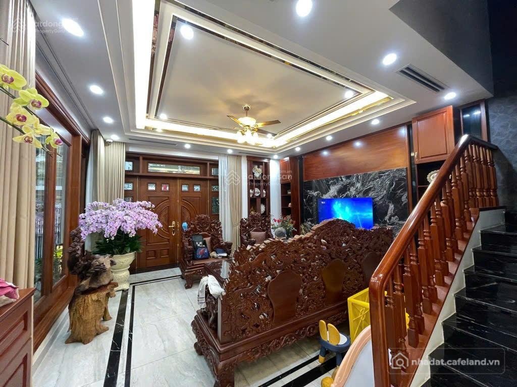 Bán nhà riêng: Bán gấp nhà đẹp Phố Tam Trinh - Cạnh Times City, 123m2 x 5T thang