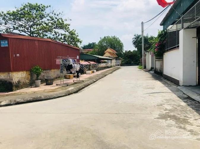 Bán đất thổ cư: Bán lô đất góc đẹp gần chợ kim liên, tt phú thái kim thành