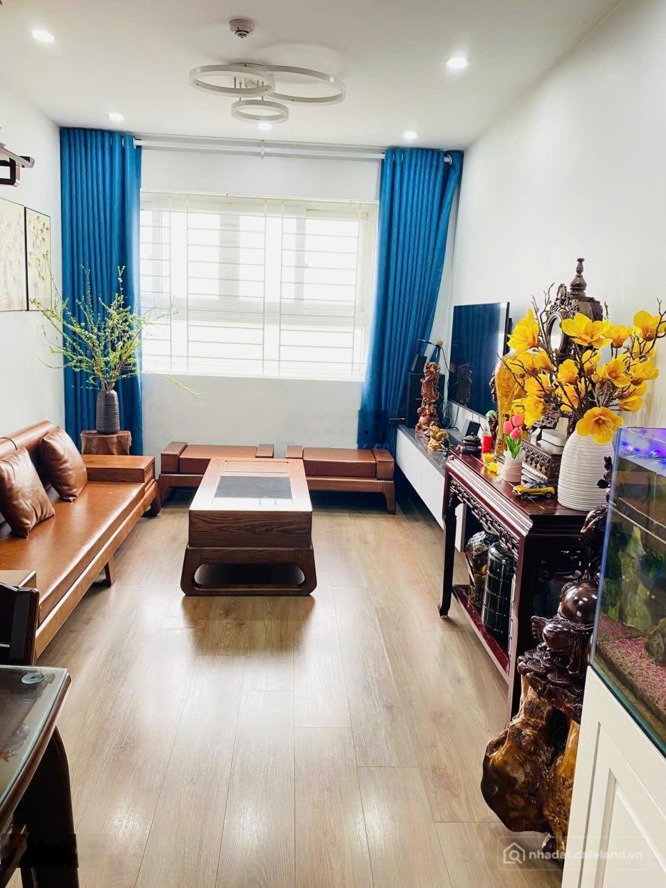 Bán căn hộ chung cư: Chính chủ bán CH 57m2 2PN - 2WC full nội thất - Tầng đẹp ch