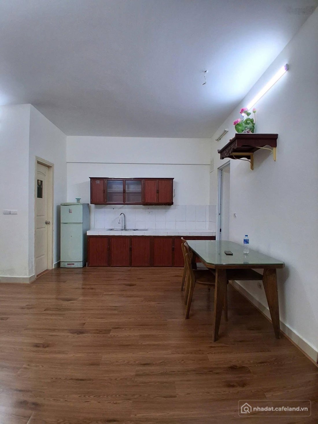 Bán căn hộ chung cư: Chính chủ bán chung cư Nam Xa La Hà Đông. Dt75m