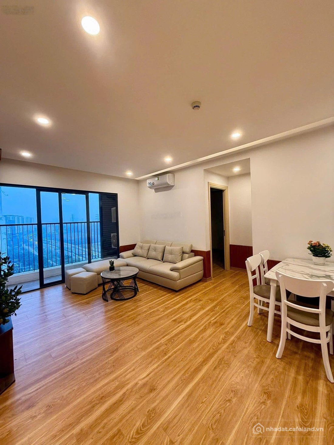 Bán căn hộ chung cư: Bán căn hộ toà CT13 Hồng Hà Eco City Tứ Hiệp - Thanh Trì. D