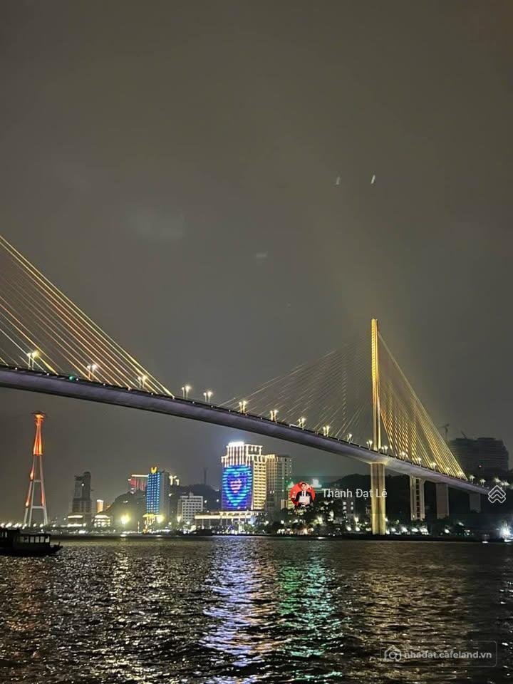 Bán căn hộ chung cư: Chính chủ bán SIÊU PHẨM Căn 3PN 98m2 Lô góc View Biển tại C