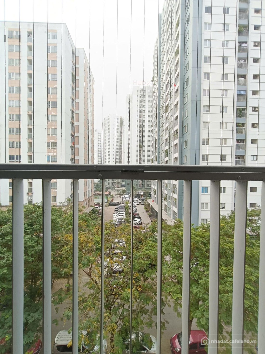 Bán căn hộ chung cư: Bán căn 2 ngủ 63m2 tòa CT2TP Linh Đàm giá 4,9 tỷ sổ đỏ chín