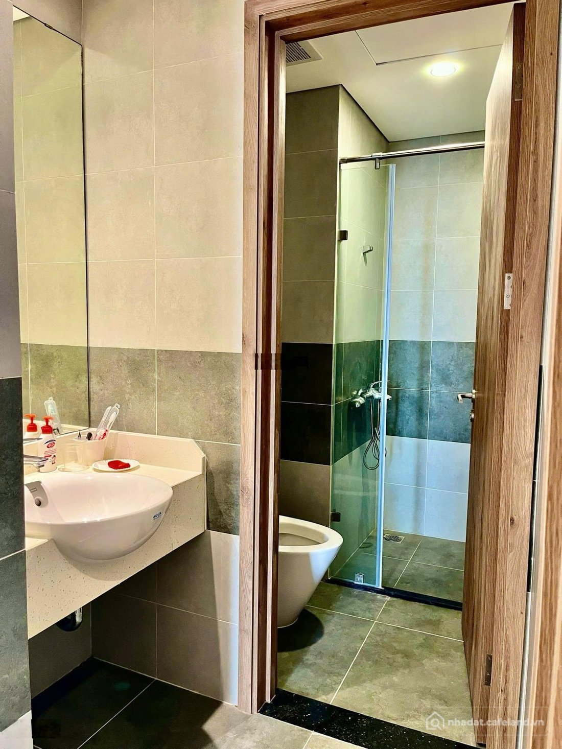 Bán căn hộ chung cư: Bán CC đẹp xuất sắc tại Chung cư Sky Oasis, 3,48 tỷ, 52 m2,