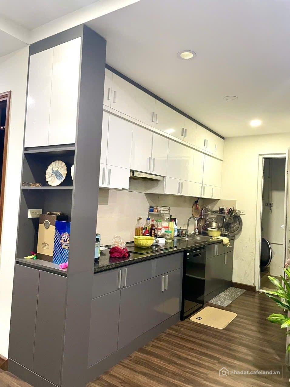 Bán căn hộ chung cư: Căn hộ 97m 2pn + 2wc tại văn phú victoria full nội thất, ở 