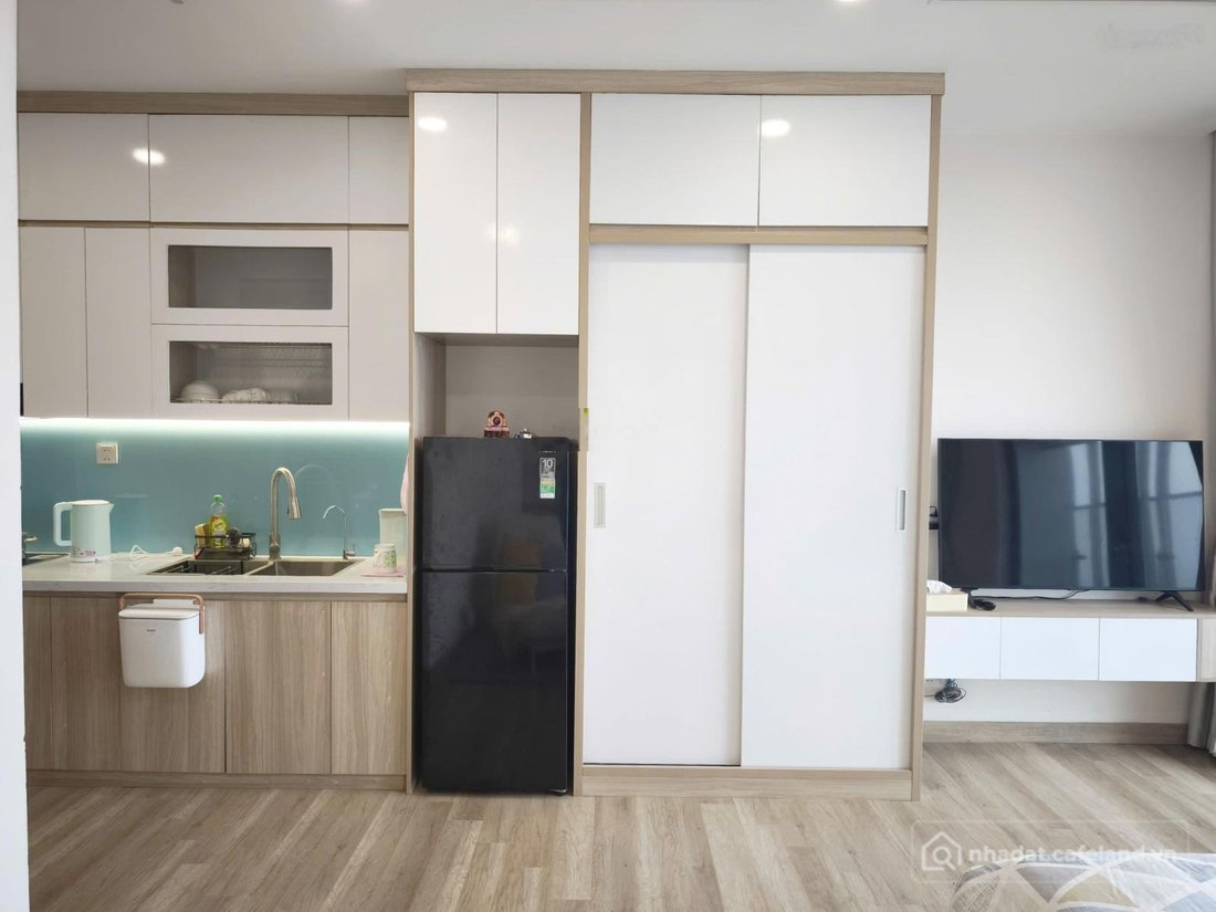 Bán căn hộ chung cư: Bán CC Sol Forest Ecopark, 2,4 tỷ, 30m2, 1PN, 1WC, bao đẹp!