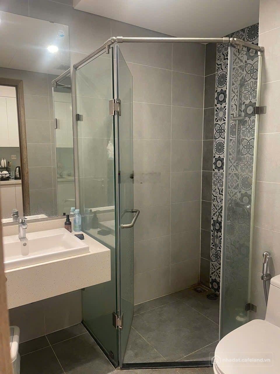 Bán căn hộ chung cư: Chính chủ bán gấp căn Stu, bao toàn bộ thuế phí bên bán.