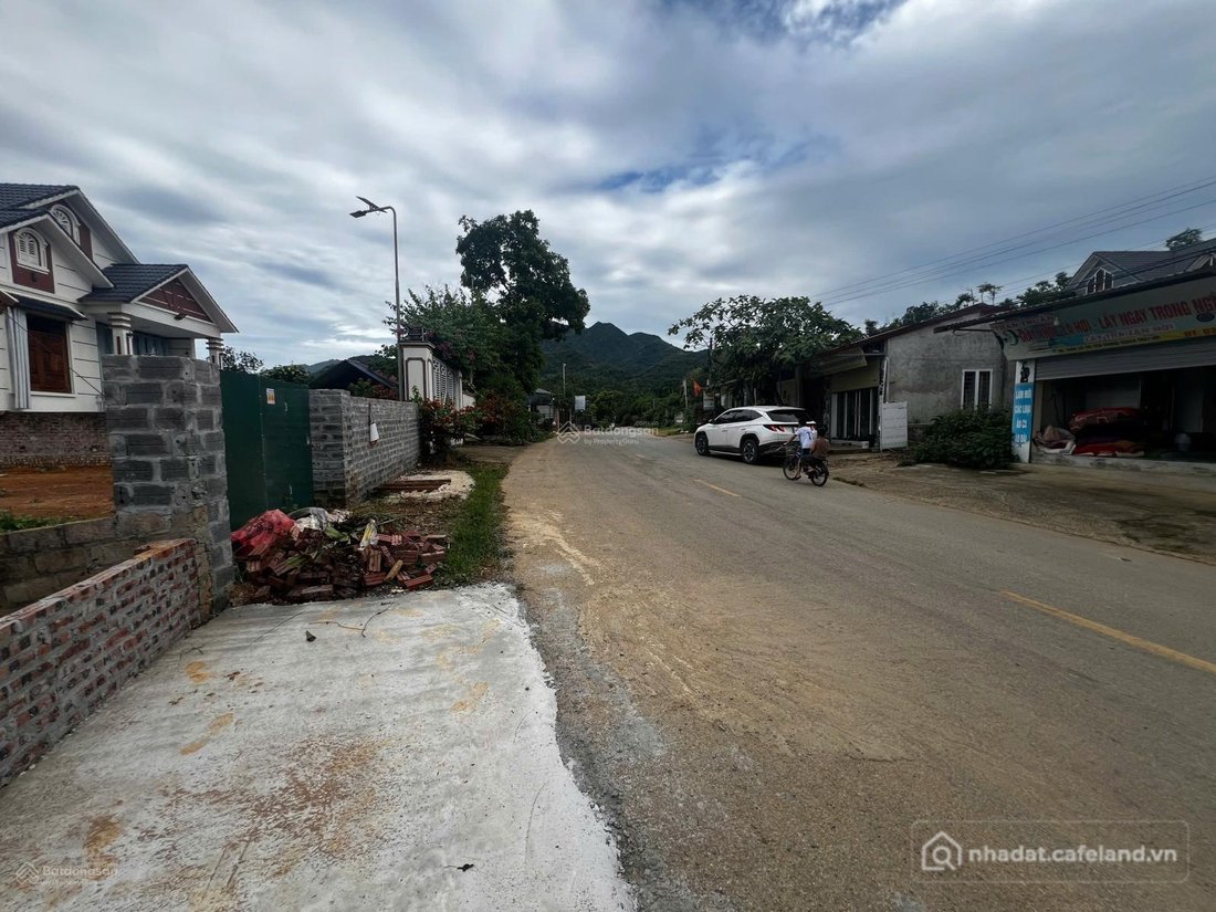 Bán đất thổ cư: Chính chủ bán lô đất đẹp tại thôn sổ, xã Yên Xuân, thành phố Hà 