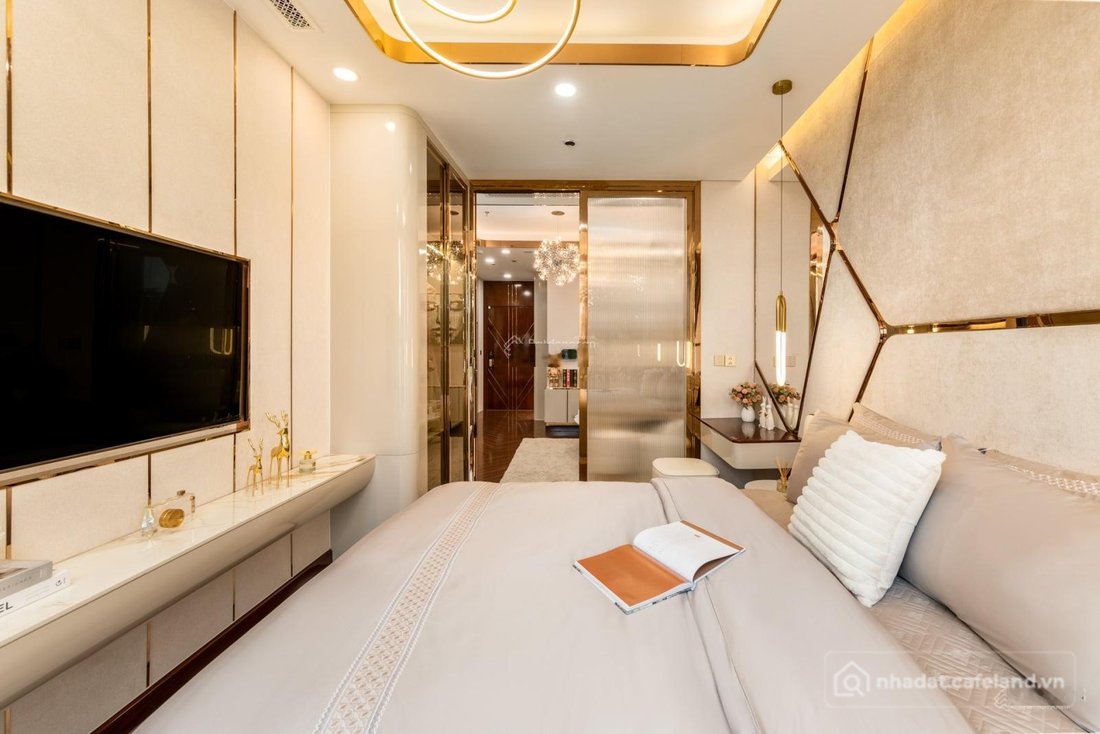 Bán căn hộ chung cư: PKD bán căn 1N DUY NHẤT Golden Crown view hồ + TT, giá TTS 