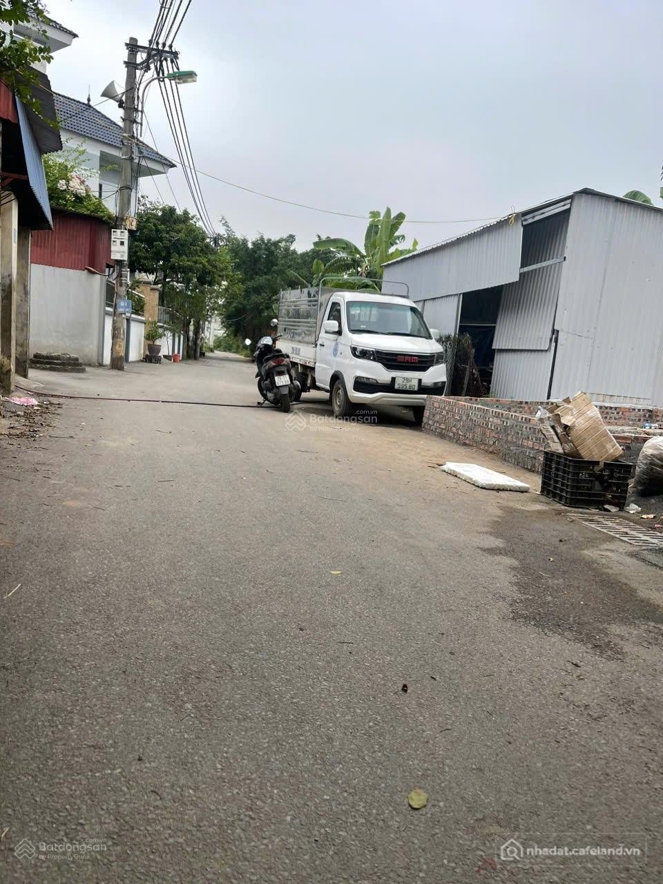 Bán đất thổ cư: Chính chủ Bán lô đất đấu giá Đồng Mai cũ, dt 70m, dt thực tế sử 