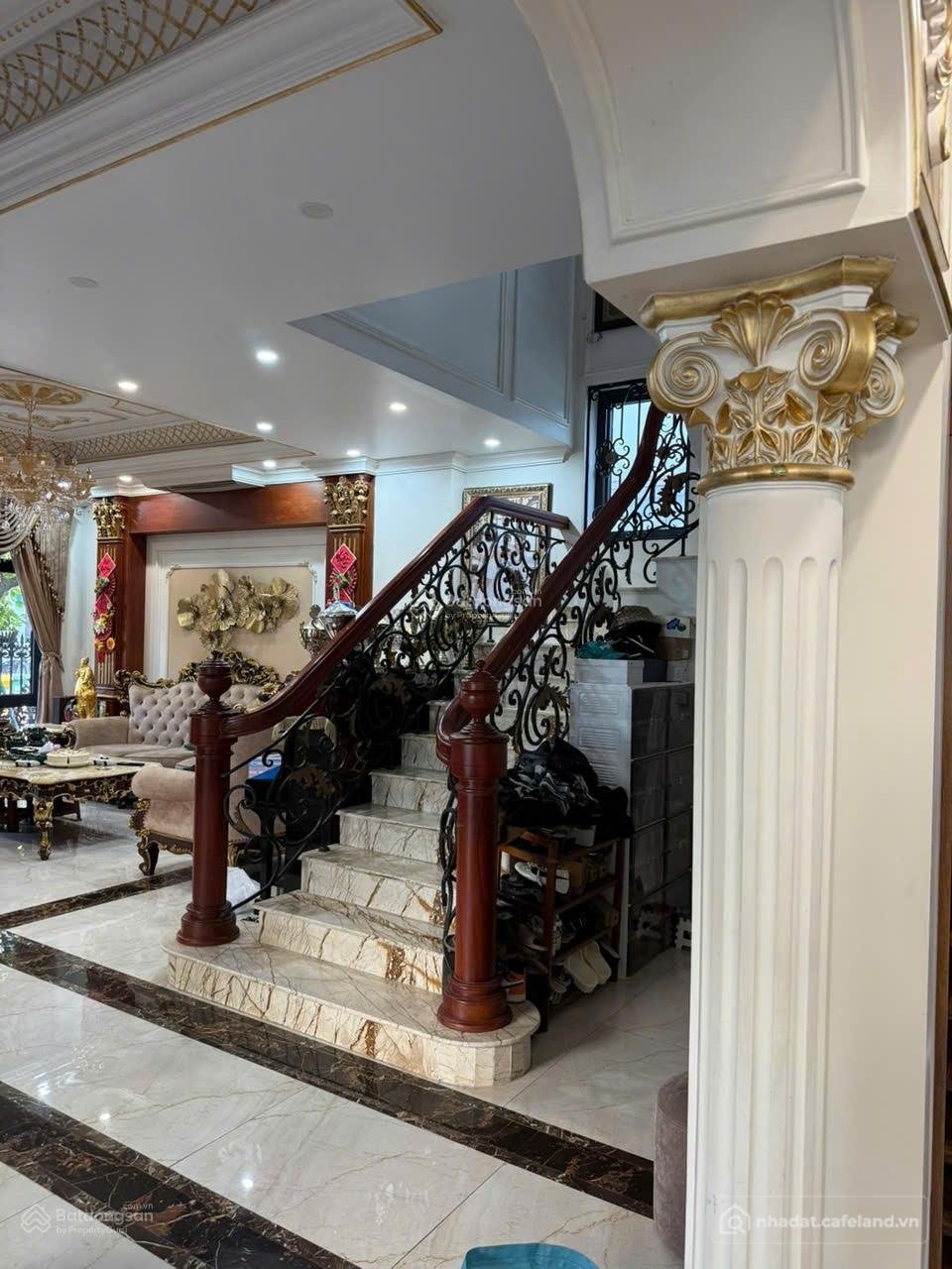 Bán biệt thự: Bán căn góc vị trí đẹp nhất Vinhomes Imperia giá chỉ 50 tỷ