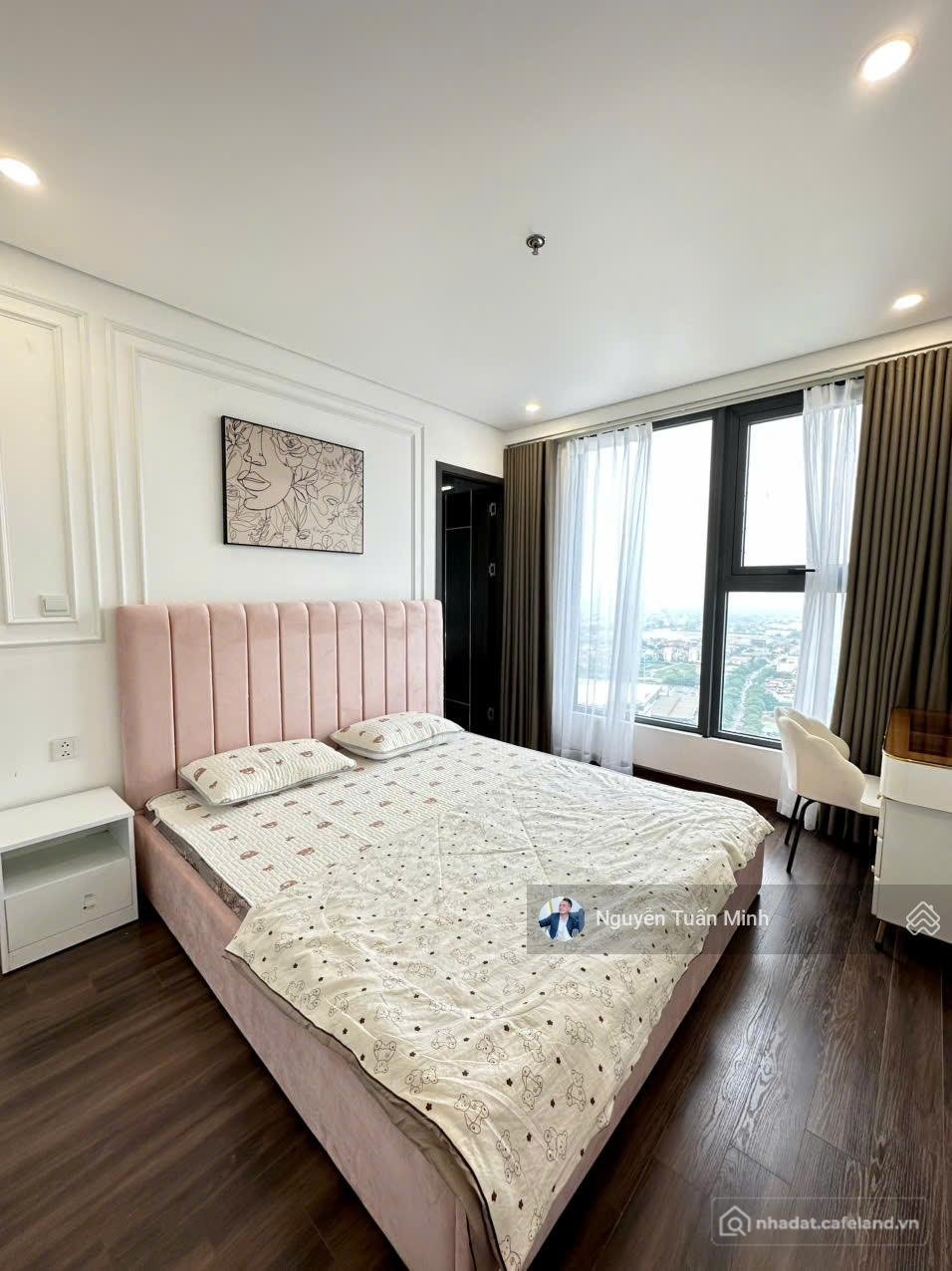 Bán căn hộ chung cư: Bán căn 2PN mã CH23 full đồ đang có gói thuê chung cư Hoàng