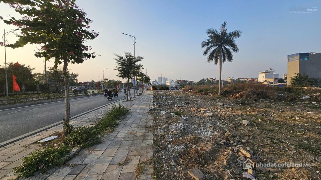 Bán đất thổ cư: Bán đất 100m2 đấu giá mặt đường Lê Quang Đạo, Gia Viên chỉ từ 12