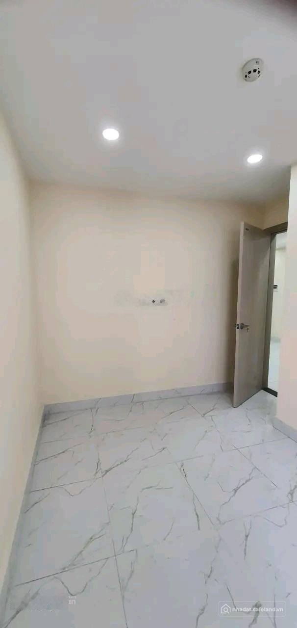 Bán căn hộ chung cư: Bán căn 52m2 tầng thấp Hoàng Huy Lạch Tray