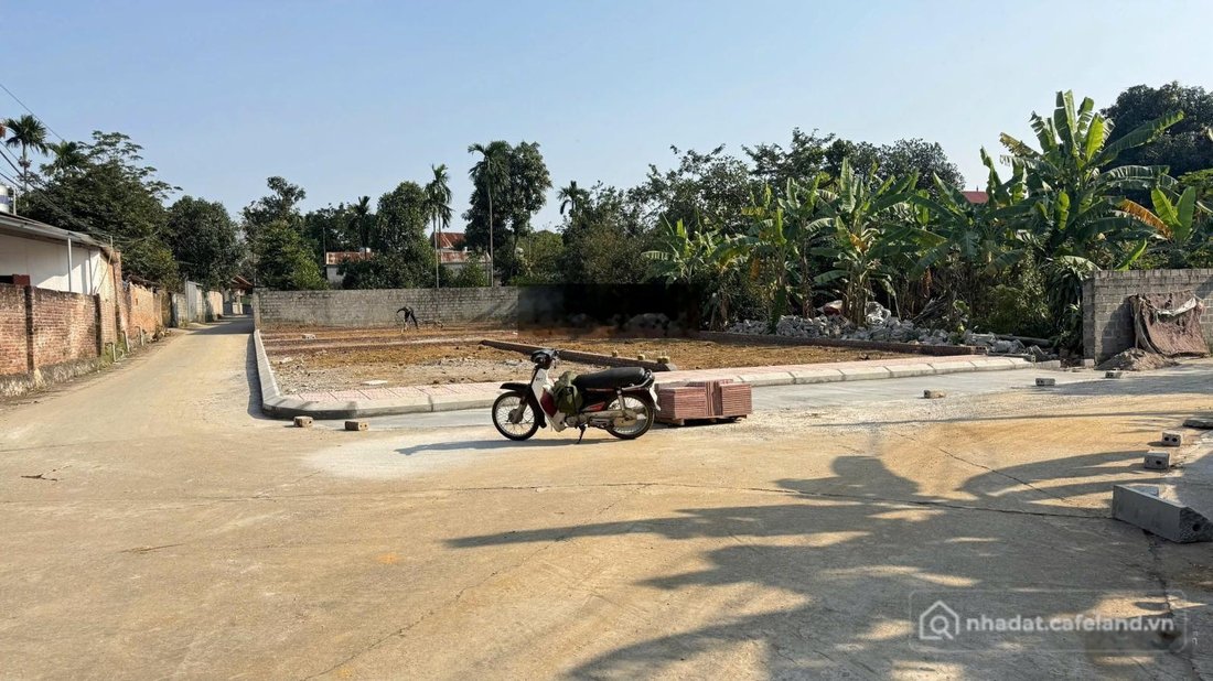 Bán đất thổ cư: 91,3m đông sơn đường ô tô tránh gần trường mầm non