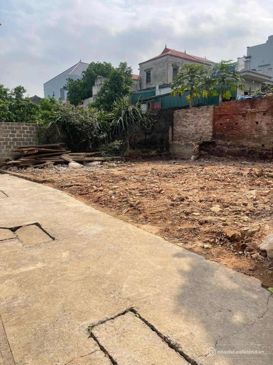 Bán đất thổ cư: Bán Fo dt 142m2 Thôn Hội - Văn Hoàng ( nay là Thôn Hội Phượng Dự