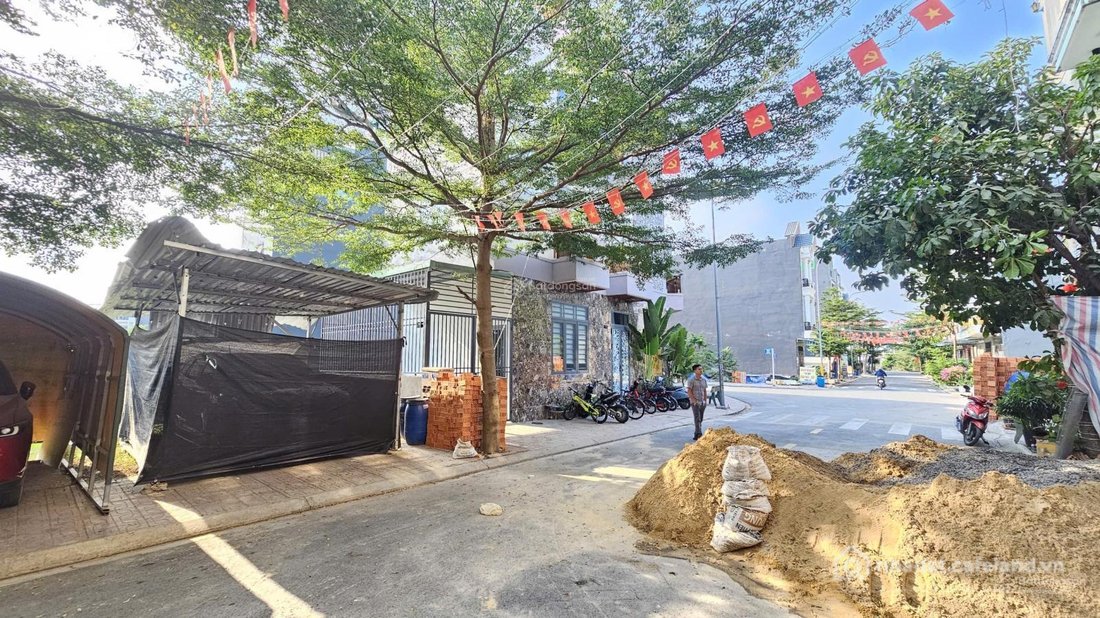 Bán đất thổ cư: Bán đất 4x24.5m, đường D8 KDC Phú Huy P. Bình Chuẩn, thổ cư 100%