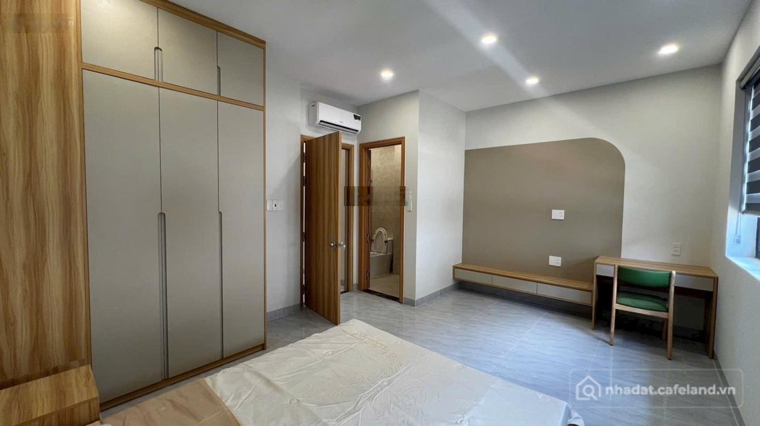 Bán biệt thự: Nhà 3 Tầng sẳn Hợp đồng thuê 3 năm tại Vsip 2A