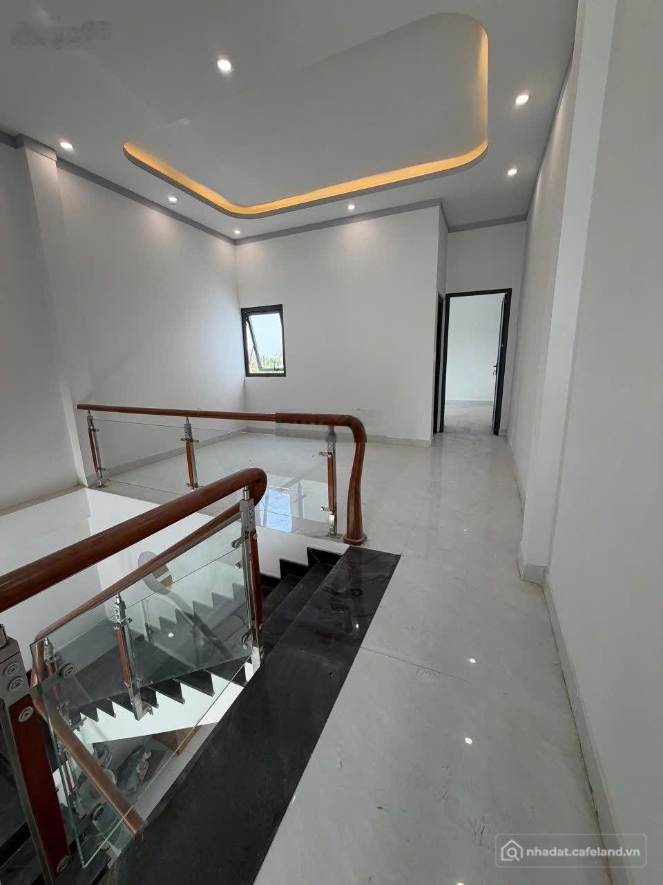 Bán nhà riêng: Ngay cây xăng Kim Cương P. Tân Triều ( Thạnh Phú Cũ ) đỉnh cao ki