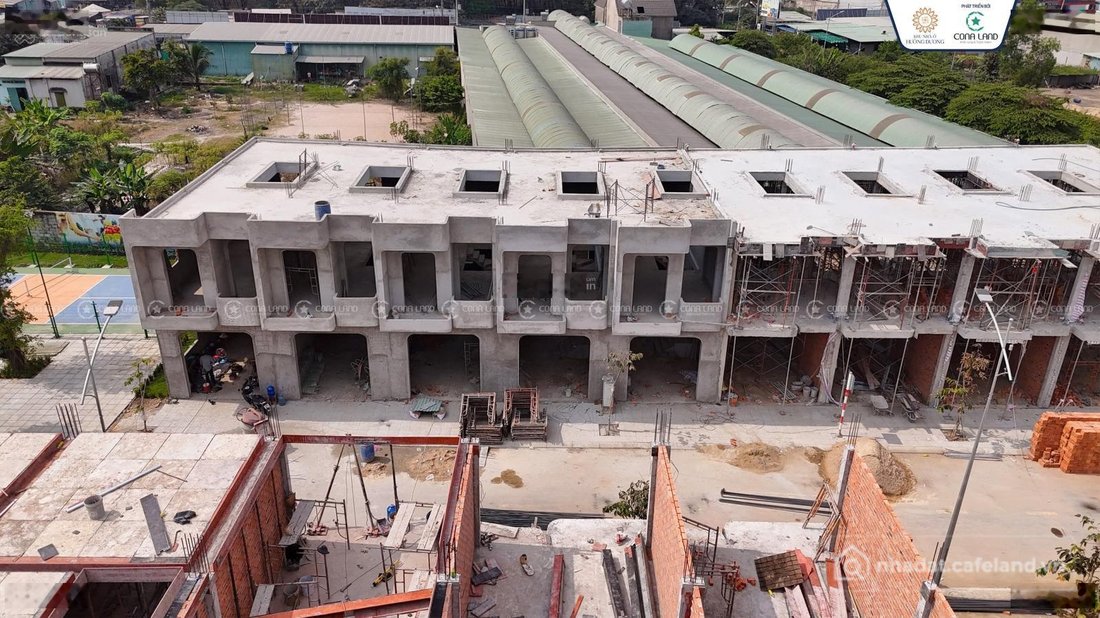 Bán biệt thự: Nhà phố Hướng Dương 1 trệt 2 lầu. Giá 2,5 tỉ, lựa chọn tối ưu cho 