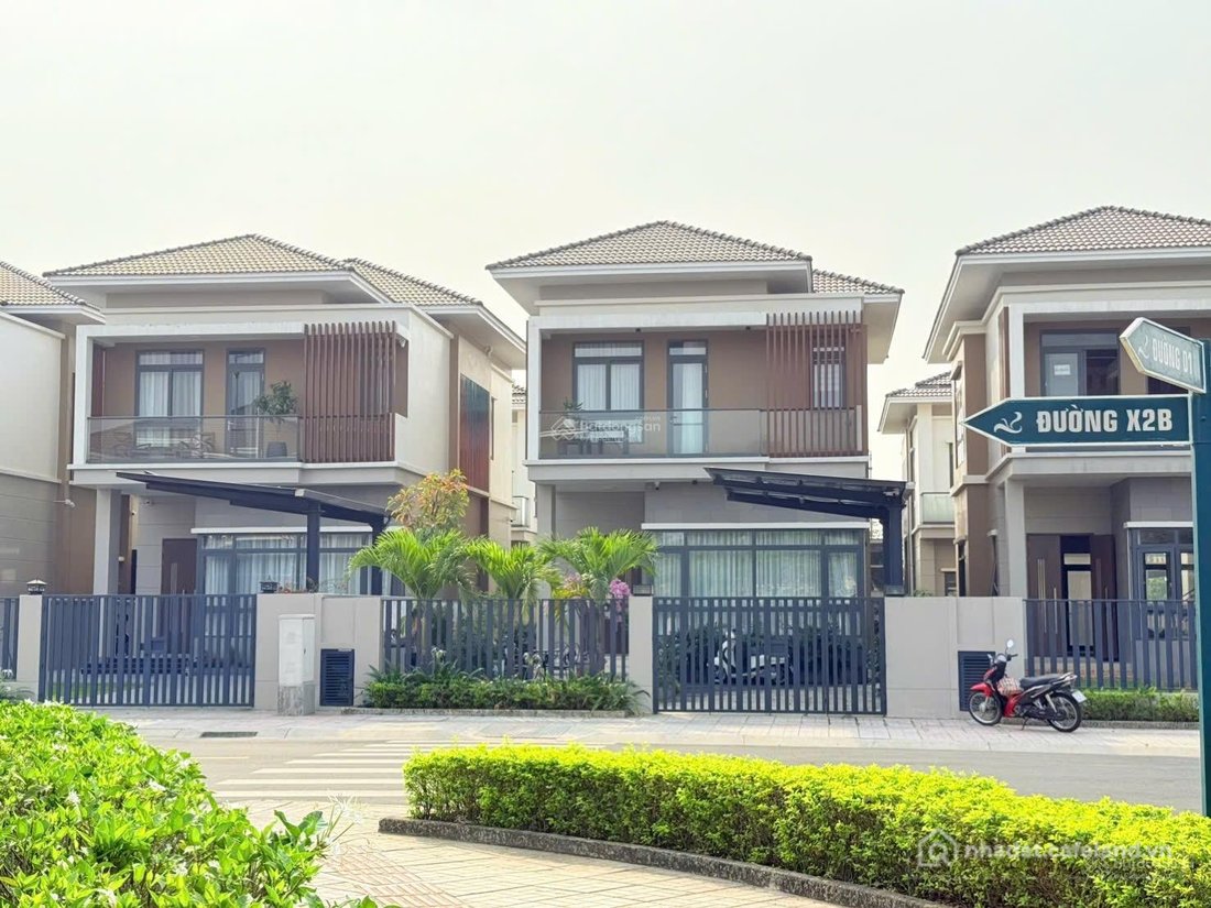 Bán biệt thự: Cơ hội để anh chị sở hữu căn Biệt Thự siêu đẹp KĐT Sun Casa Centra