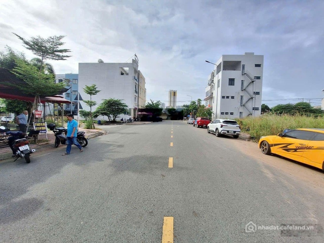 Bán đất thổ cư: Đất trục chính KDC Phú Hồng Thịnh 6, phường Bình An, TP Dĩ An.