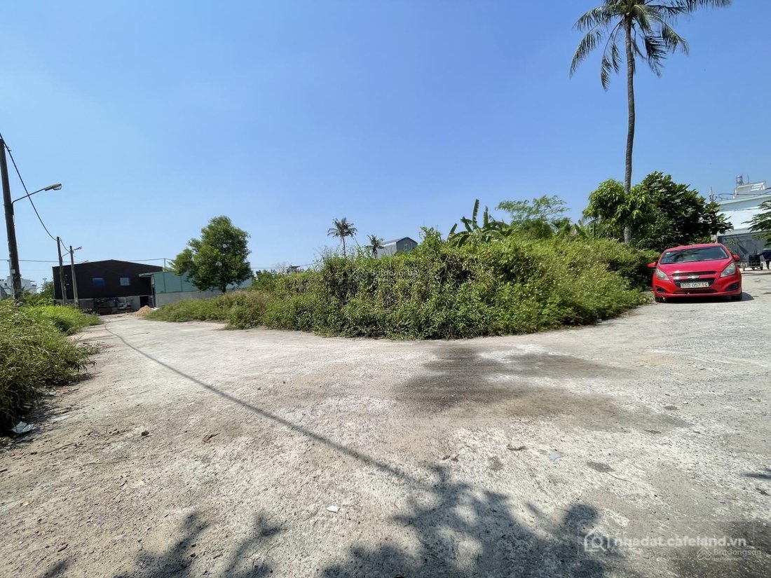 Bán đất thổ cư: Cần bán gấp lô đất 1 xẹc thạnh xuân 52 ngay trường tô ngọc vân, 