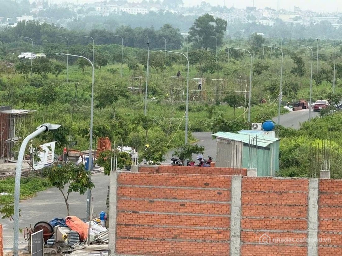 Bán đất thổ cư: Chính chủ gửi bán lô đất thuộc dự án Đông Bình Dương giá rẻ, gần