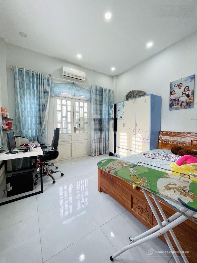 Bán nhà riêng: Trung Mỹ Tây với diện tích 51M2 , Quận 12 - nhà 2 tầng , xe hơi đ