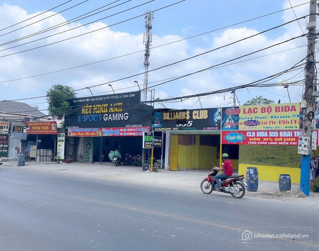 Bán kho, nhà xưởng: Chính chủ cần bán kho ở KDC Đông An, Tân Đông Hiệp. Đường 8m