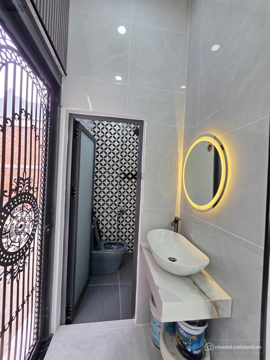 Bán nhà riêng: Bán căn góc mới 1T2L 4x15m, đường N4 KDC Icon Central p.Tân Đông 