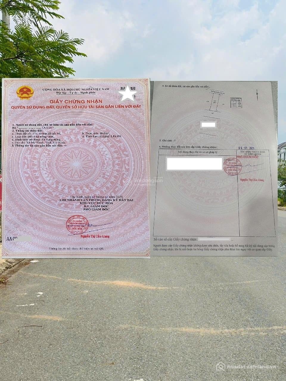 Bán đất thổ cư: Bán Đất Đối Diện Khu BIệt Thự sân golf Phúc An Villas. đường rộn