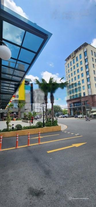 Bán căn hộ chung cư: Chủ bán gấp căn 1 phòng ngủ, có hợp đồng thuê 9tr/ 1 tháng