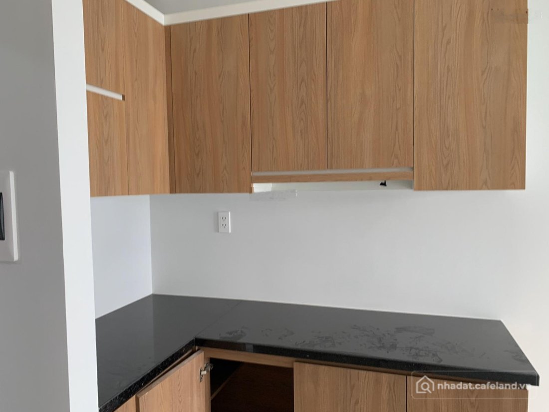 Bán căn hộ chung cư: Căn góc ngộp Bcons Green View 56m² 2PN-2WC Giá 2,4 Tỷ bao t