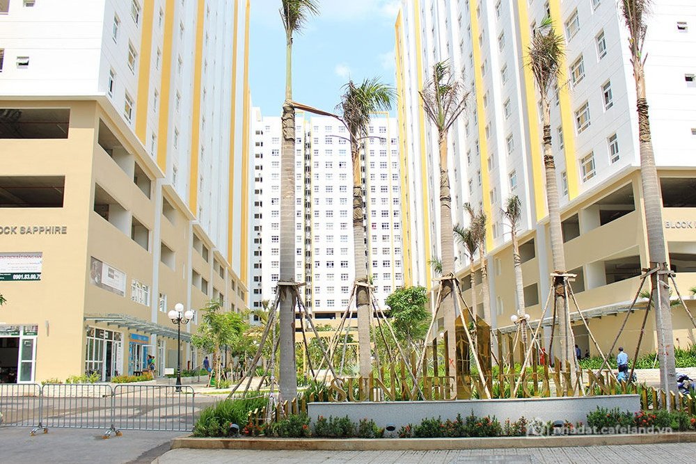 Bán căn hộ chung cư: Bán căn 2PN sunview town DT 54 m2 gía 2,4 tỷ view hồ bơi nh