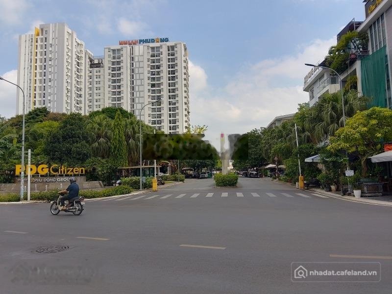 Bán nhà riêng: Nhà khu dân cư Him Lam Phú Đông - MTKD - 12,5 tỷ