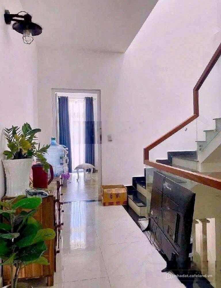 Bán nhà riêng: Đón đầu quốc lộ 13 đang mở rộng nhà đẹp 3 tầng 78m hiệp bình phướ