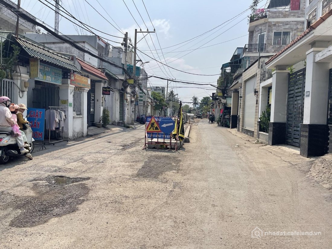 Bán đất thổ cư: Đón đầu quốc lộ 13 mở rộng - lô đất 78m2 ngang 5.5m "hiếm có khó