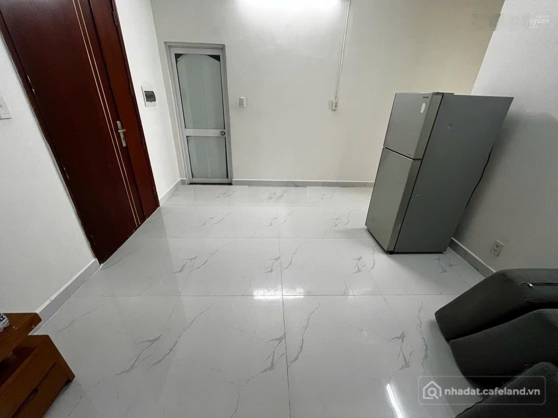 Bán căn hộ chung cư: Bán CC tại Zen Tower, 2,1 tỷ, 65 m2, 2PN, 2VS, giá cực chất