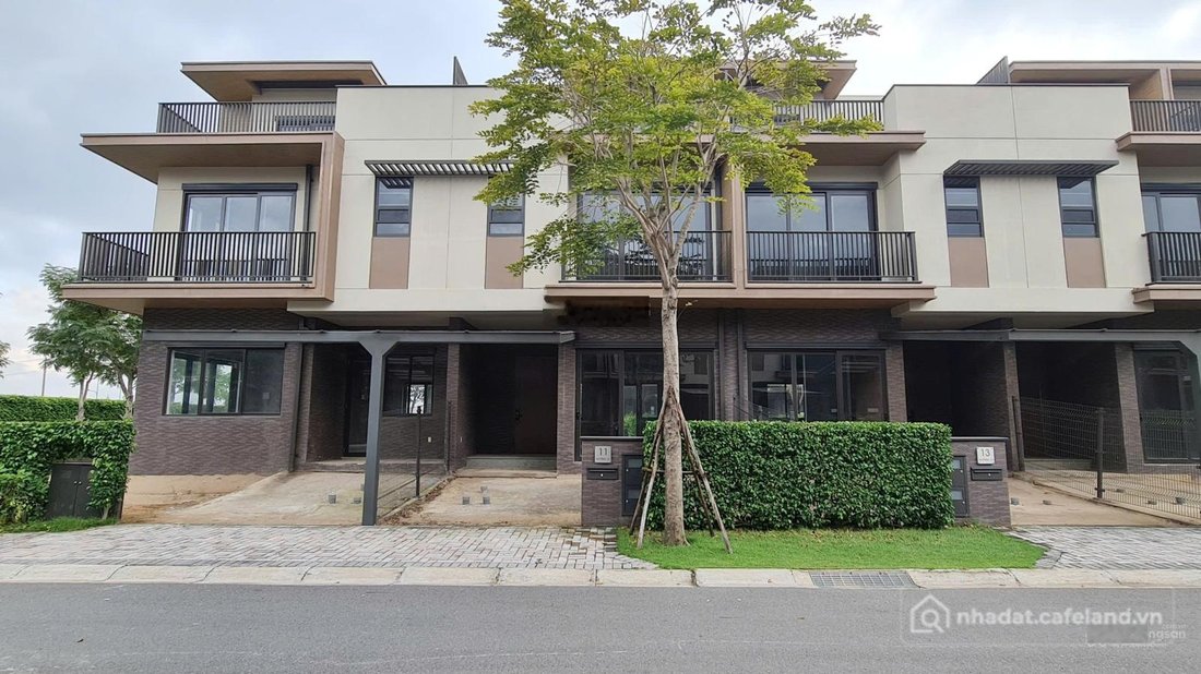 Bán biệt thự: Nhà phố vườn Izumi City - 2 Mặt tiền - Giá chỉ hơn 7 Tỷ (Full thuế