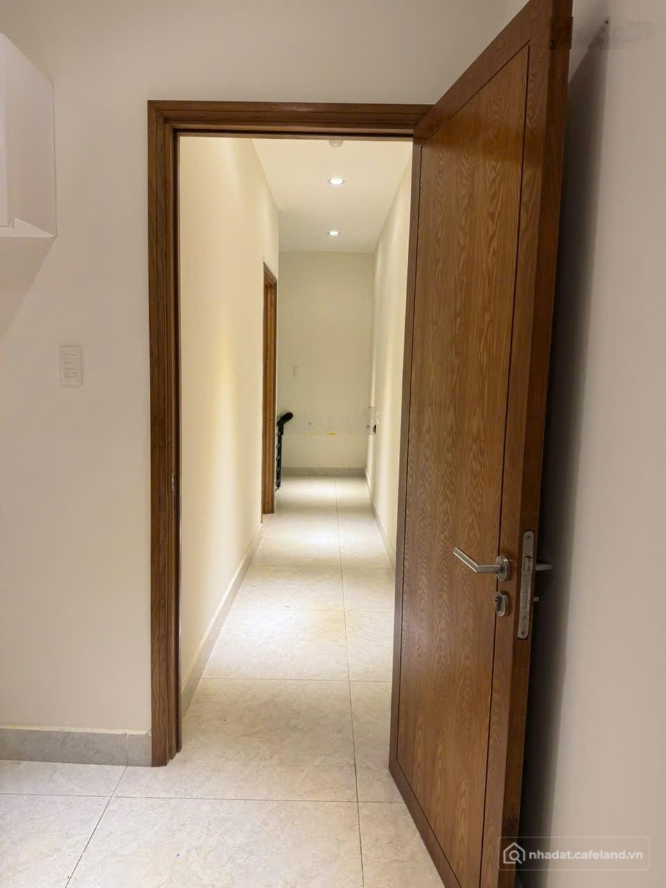 Bán căn hộ chung cư: Penthouse 95m² 2 tầng sân thượng riêng full nội thất