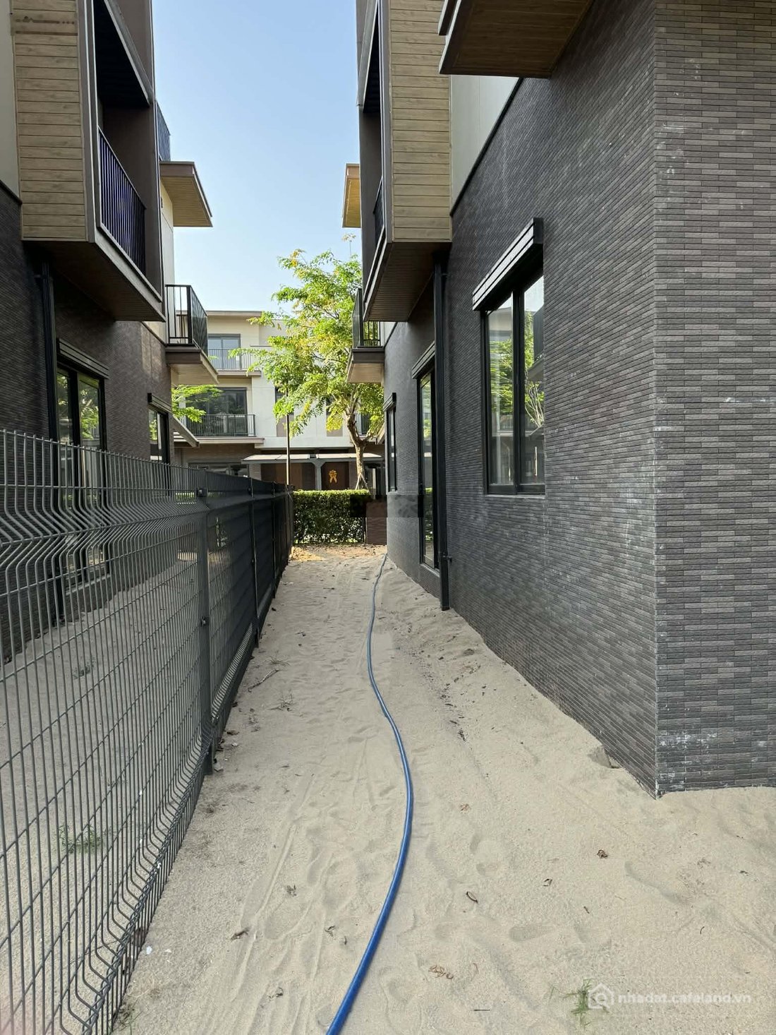 Bán biệt thự: Nhà phố vườn Izumi City, 60 triệu / m2, 111 m2, 3PN, 2WC, hướng