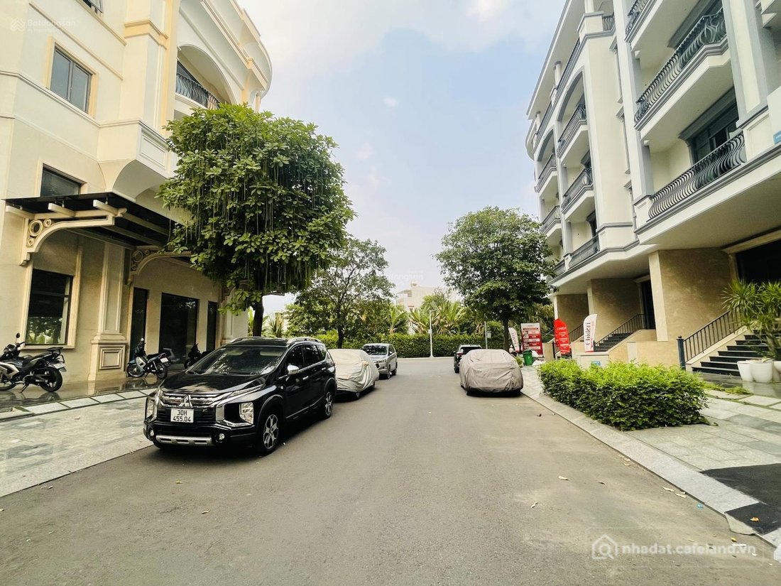 Bán nhà phố dự án: VẠN PHÚC CITY | Nhà phố 7x20 có hầm + 5 tầng + sân thượng đườ