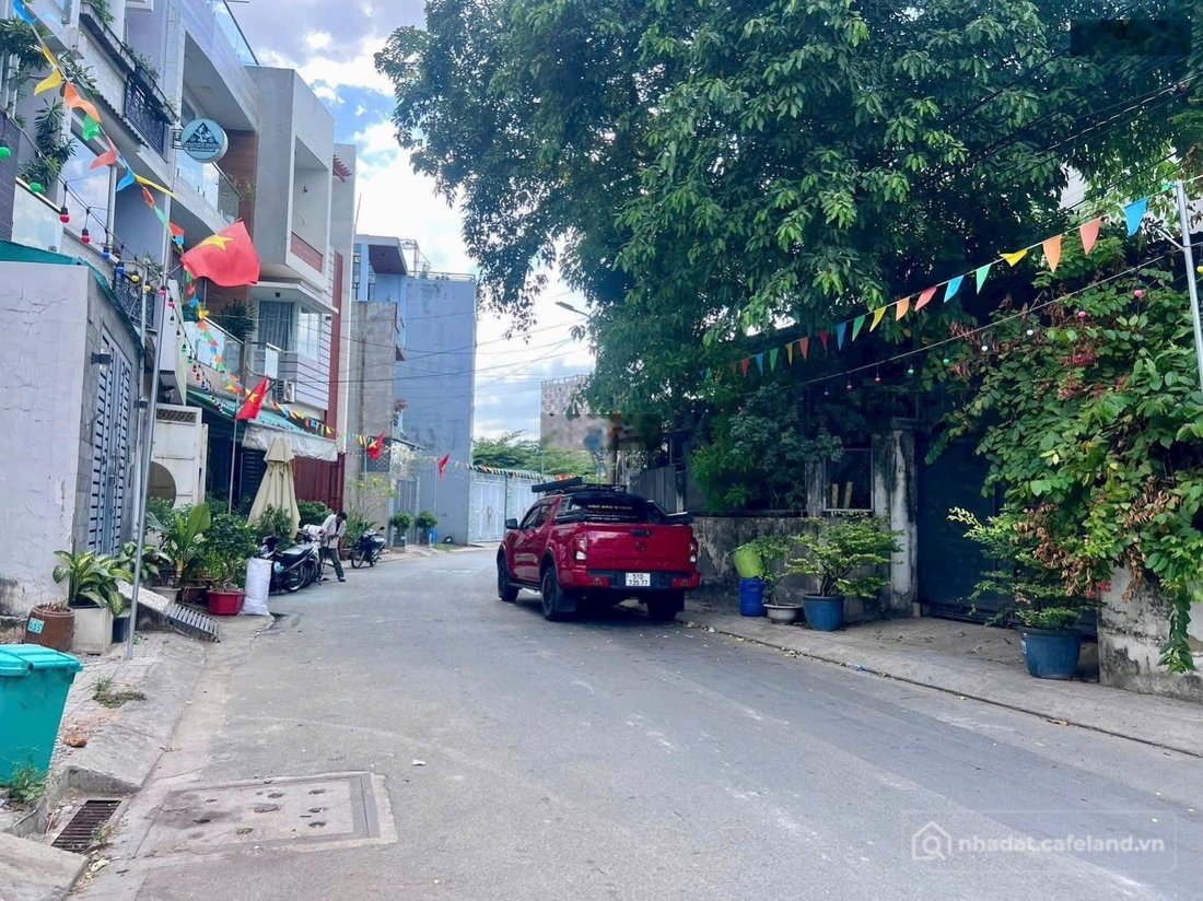 Bán đất thổ cư: Lô đất mặt đường kinh doanh gần tô ngọc vân, tam phú thủ đức. di