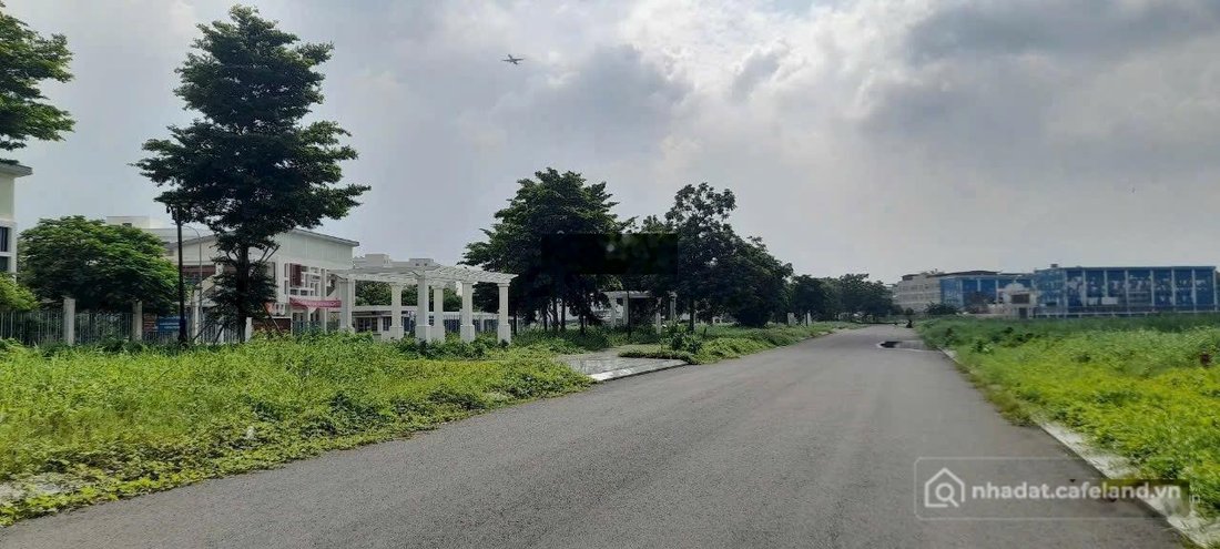 Bán đất thổ cư: 1 lô vị trí siêu đẹp, dự án Tái Định Cư khu đô thị Vạn Phúc, Hiệ