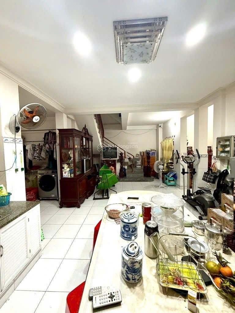 Bán nhà riêng: Cần bán căn nhà 4 tầng đường xe hơi Phường Hiệp Bình 116m2 giá 6,
