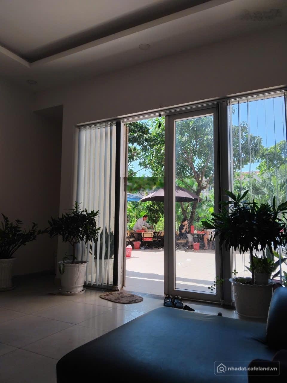 Bán nhà phố dự án: Bán shophouse Đạt Gia Residence 6 tỷ thương lượng, mặt tiền d