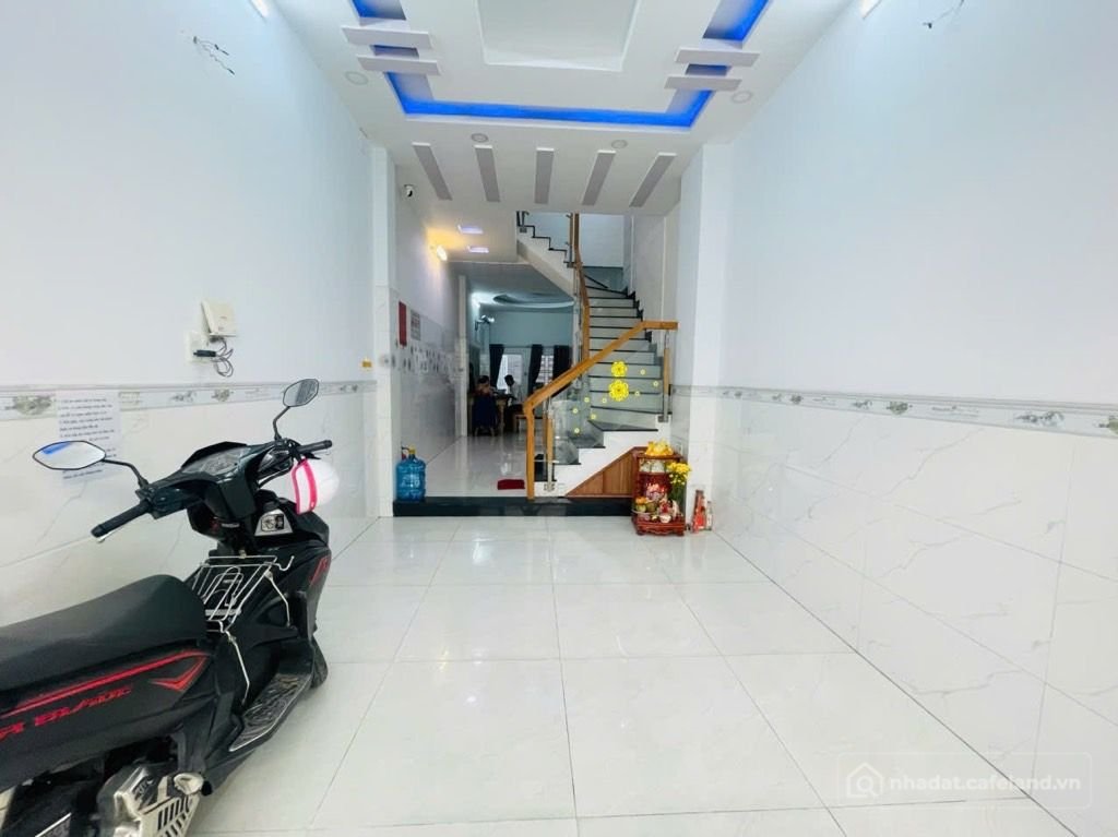 Bán nhà riêng: 6,2 tỷ sở hữu nhà Quang Trung, Mega Mall Phan Huy Ích, gần công v