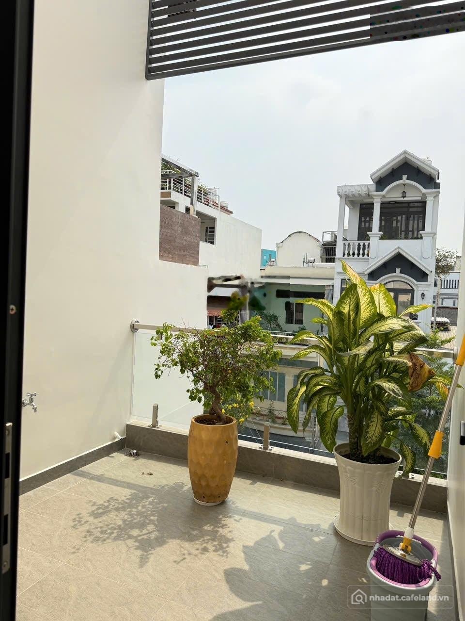 Bán biệt thự: Hh 1% - Bán biệt thự mới đường số 20, P An Nhơn, dt 8x16,6 đúc 1T1