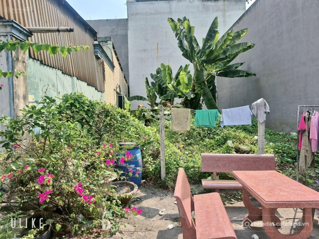 Bán đất thổ cư: Bán gấp lô đất đẹp vuông vức ngay ql13, hiệp bình, tiện xây mới,